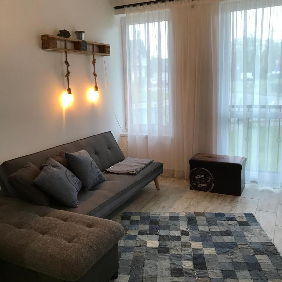 Platan Apartmanhaz Balatongyorok Luaran gambar