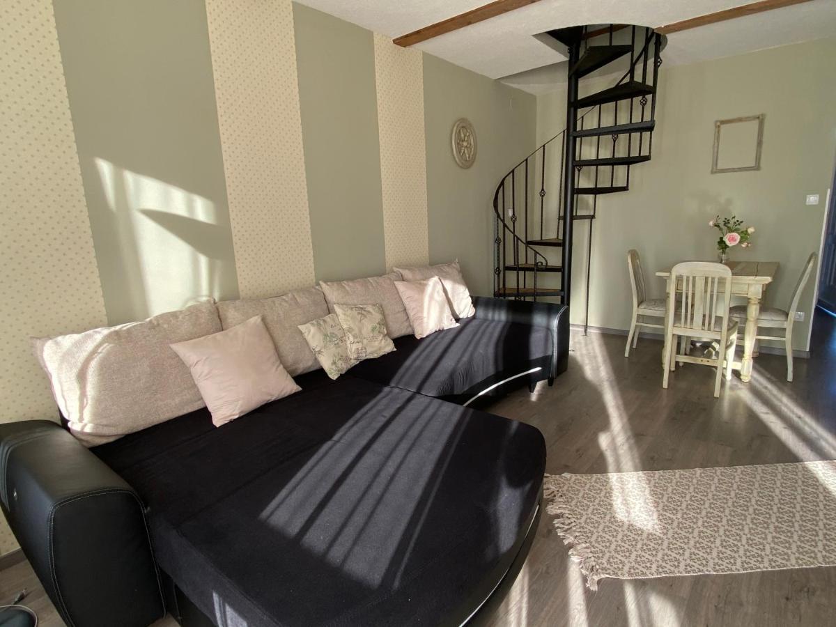 Platan Apartmanhaz Balatongyorok Luaran gambar