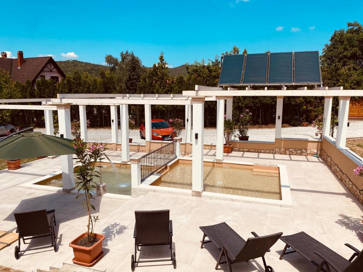 Platan Apartmanhaz Balatongyorok Luaran gambar